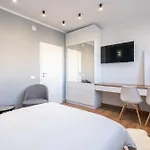 Apartment Stylish 2bdr Magheru