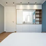 Stylish 2bdr Magheru Apartman